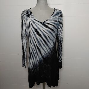 Soft Surroundings tie dye tunic size M